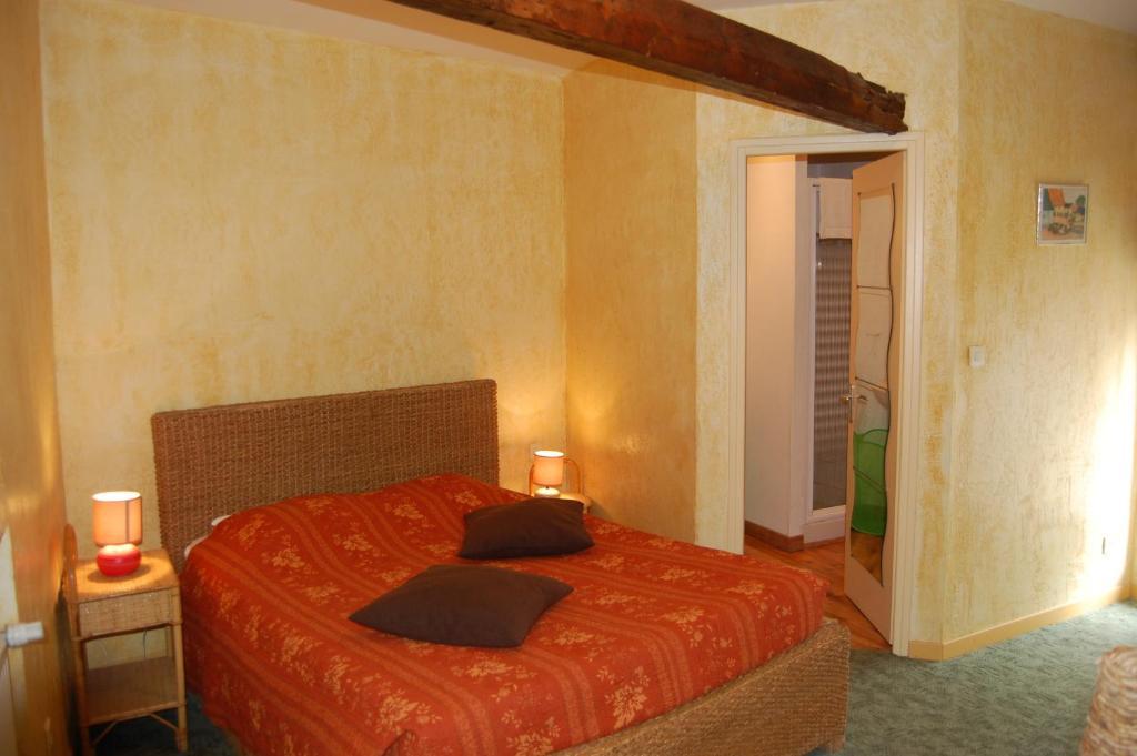 Auberge Du Bord Des Eaux - Demi-Pension Assuree Sur Reservation サンタマン・レゾー 部屋 写真