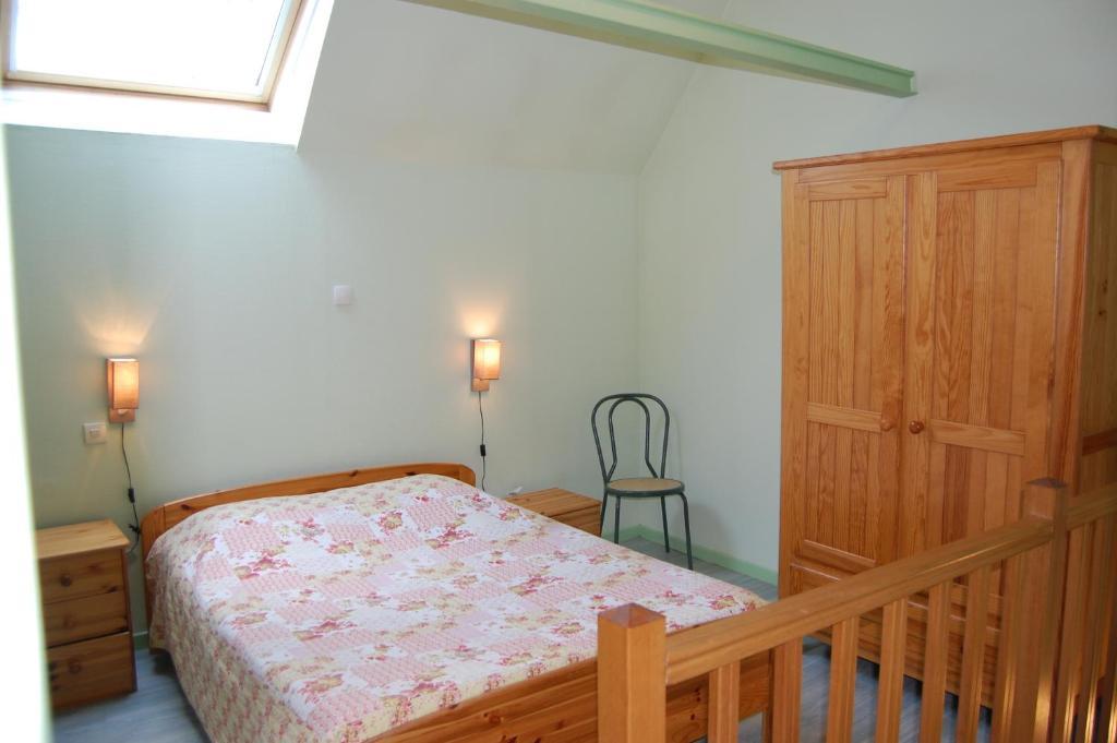 Auberge Du Bord Des Eaux - Demi-Pension Assuree Sur Reservation サンタマン・レゾー 部屋 写真