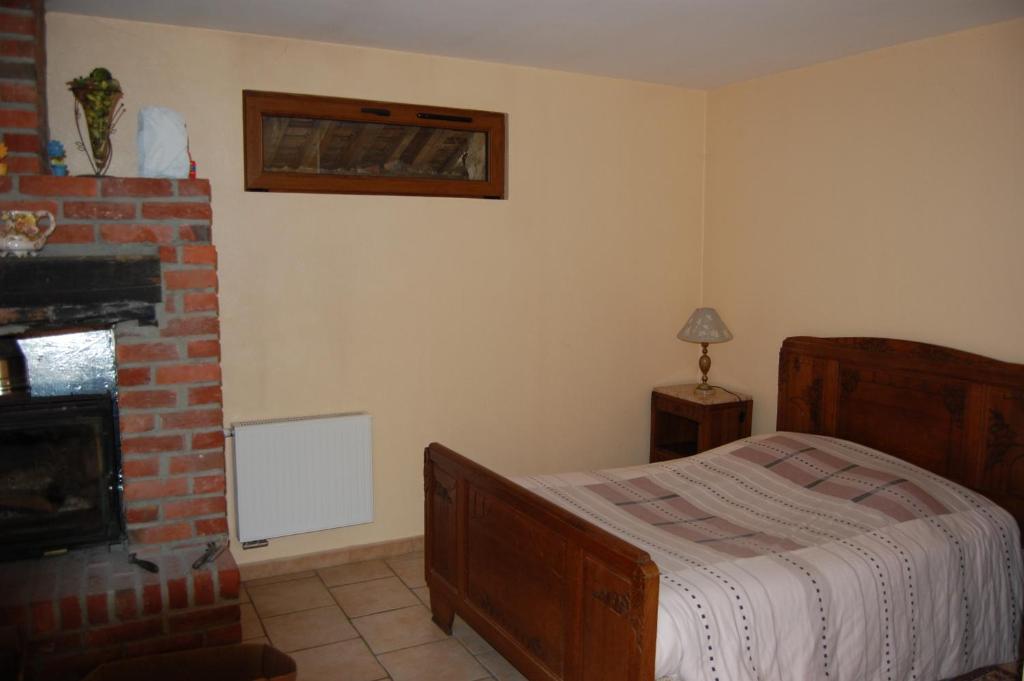 Auberge Du Bord Des Eaux - Demi-Pension Assuree Sur Reservation サンタマン・レゾー 部屋 写真