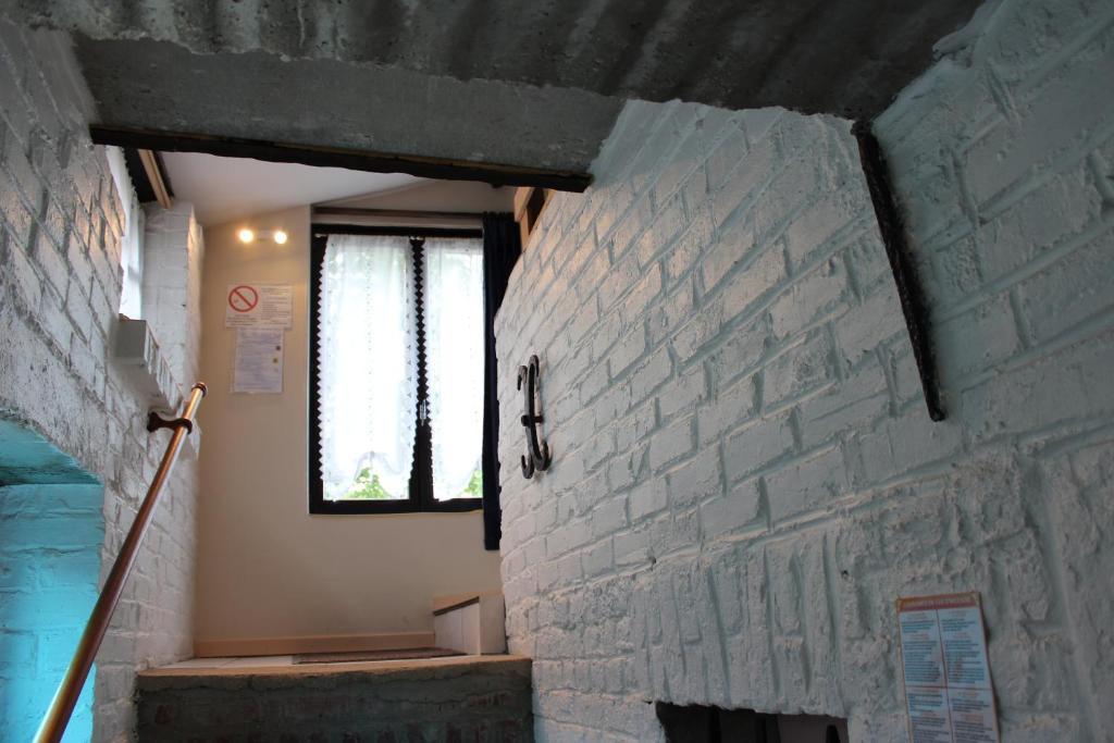 Auberge Du Bord Des Eaux - Demi-Pension Assuree Sur Reservation サンタマン・レゾー 部屋 写真